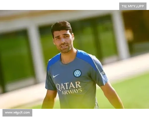 塔雷米因局势受困国内 驱车千里返伊朗家乡历程曝光 塔雷米因局势受困国内 驱车千里返伊朗家乡历程曝光