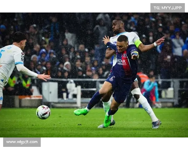 内马尔回归亮相法甲焦点战 马赛迎战巴黎圣日耳曼引发热议 内马尔回归亮相法甲焦点战 马赛迎战巴黎圣日耳曼引发热议